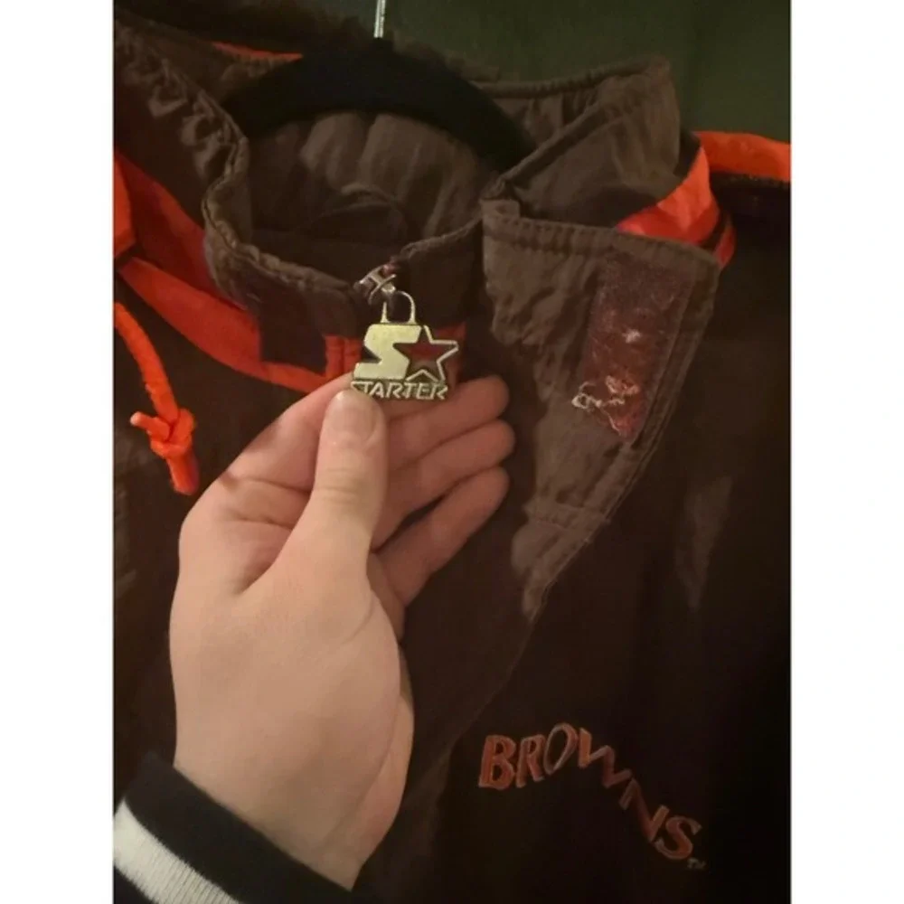 Vintage Starter Cleveland Browns NFL Brown Orange Hooded Jacket XL NFL Pro Line‎